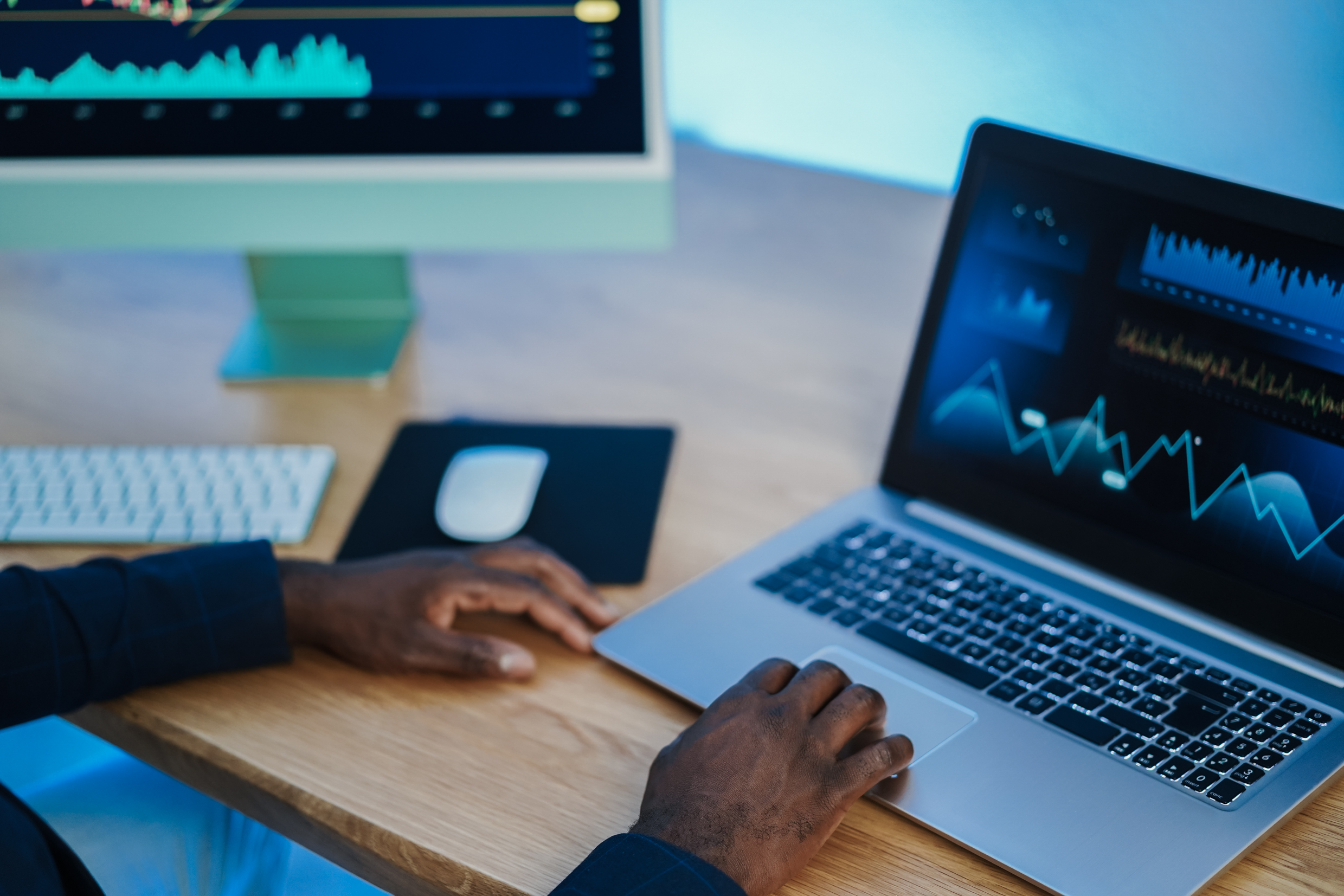 Best Tools To Track Work Progress And Improve Results